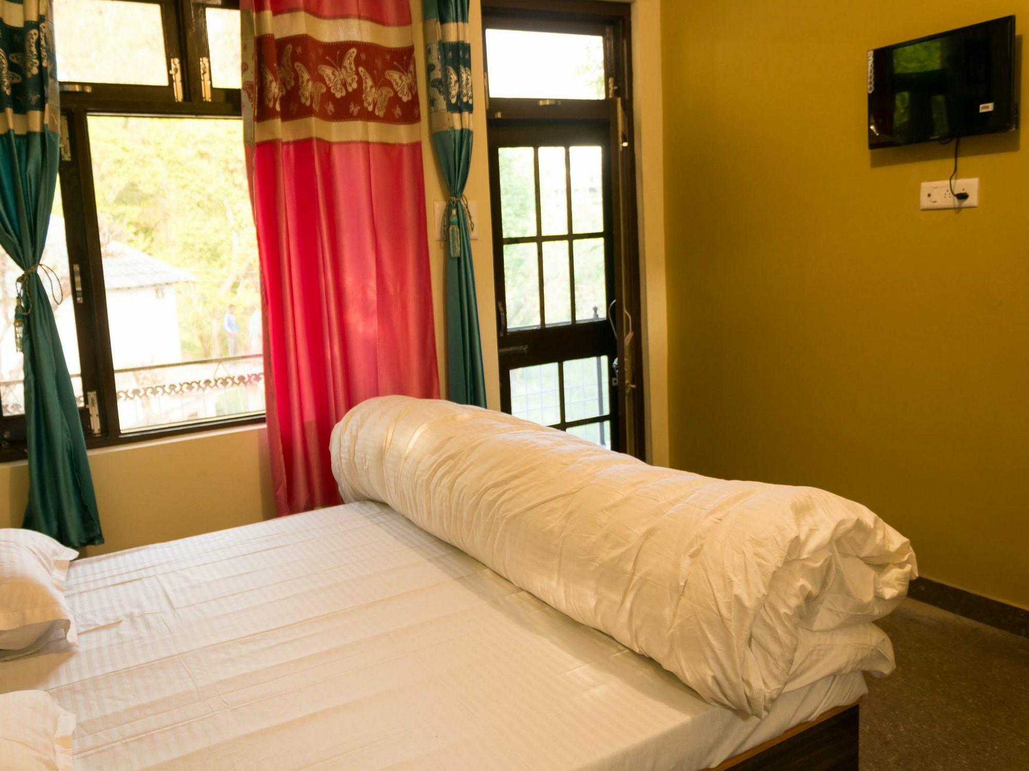 Oyo Home 13409 Cozy Stay Dharamsala Zewnętrze zdjęcie